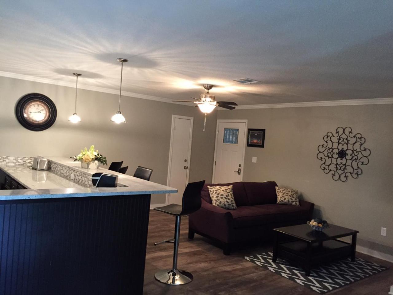 Double Room with Balcony,1462601605:JPEG